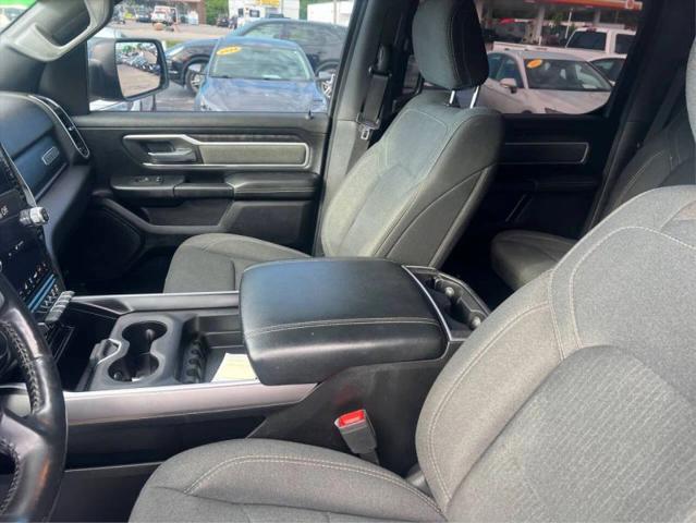 2020 Ram 1500 Big Horn Crew Cab 4x4 5'7" Box