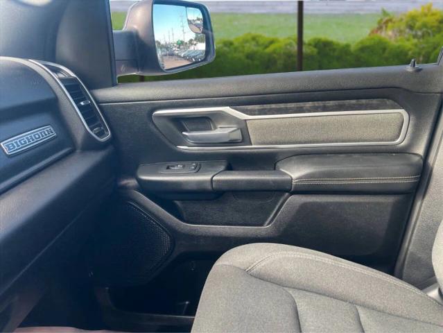 2020 Ram 1500 Big Horn Crew Cab 4x4 5'7" Box