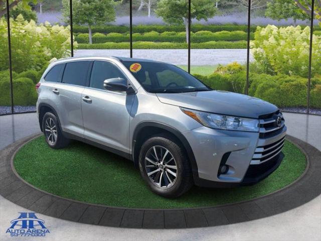 2019 Toyota Highlander XLE for sale near Fairfield, OH