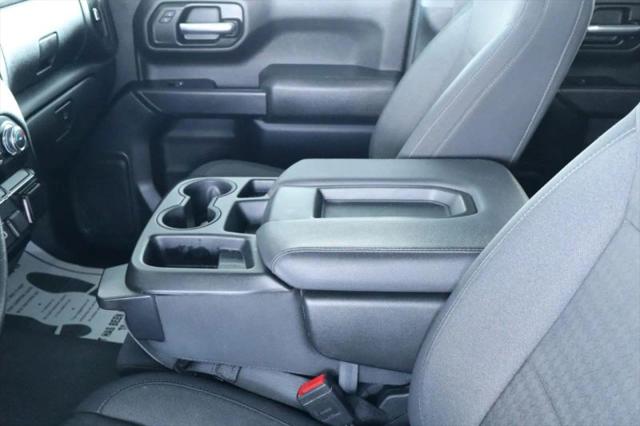 2024 GMC Sierra 1500 4WD Crew Cab Short Box Pro