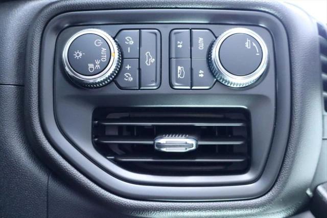 2024 GMC Sierra 1500 4WD Crew Cab Short Box Pro