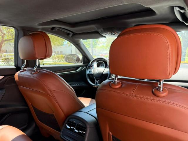 2017 Maserati Ghibli S