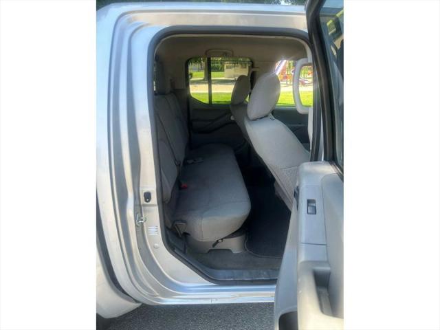 2016 Nissan Frontier SV