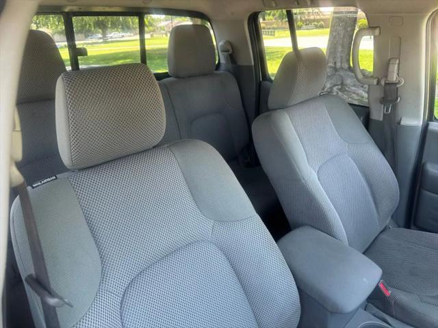 2016 Nissan Frontier SV