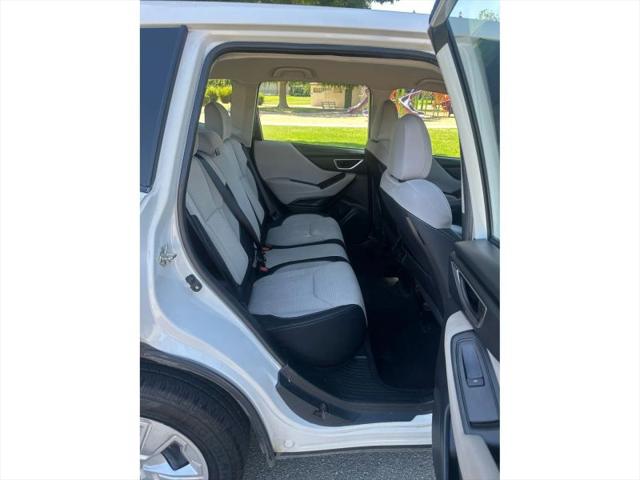 2022 Subaru Forester Base