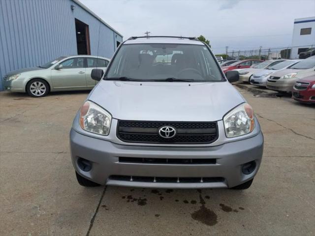 2004 Toyota RAV4 Base