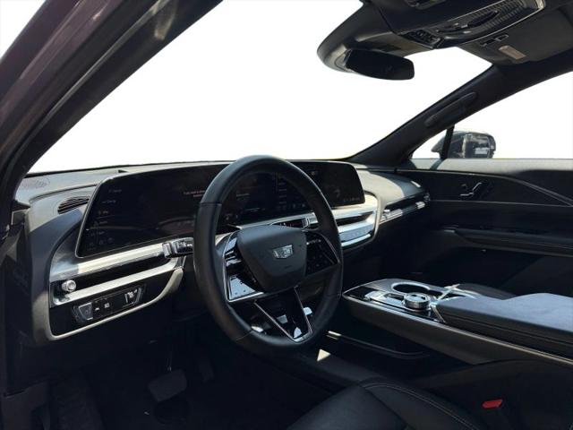 2024 Cadillac iQ Luxury w/1SC