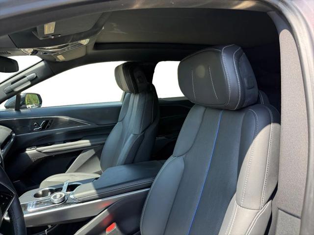 2024 Cadillac iQ Luxury w/1SC