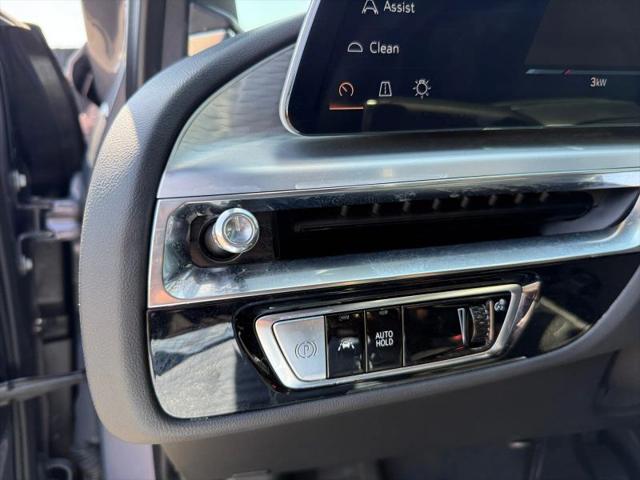 2024 Cadillac iQ Luxury w/1SC