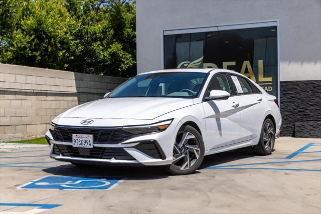2025 Hyundai Elantra SEL Convenience