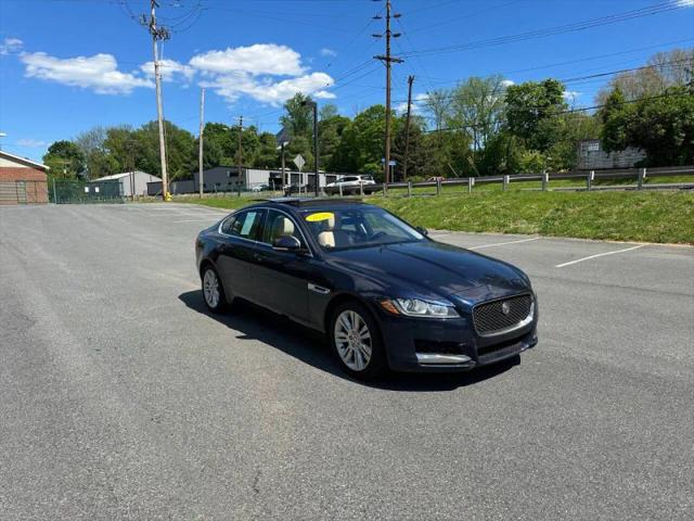2016 Jaguar XF 35t Premium