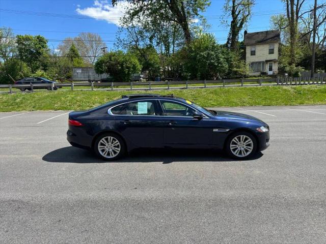 2016 Jaguar XF 35t Premium
