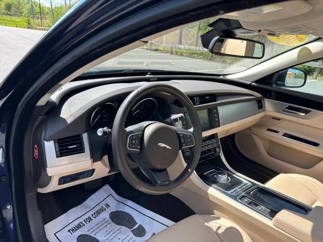 2016 Jaguar XF 35t Premium
