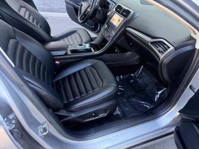 2020 Ford Fusion SEL