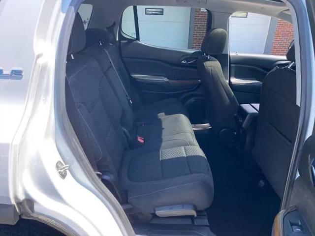 2018 GMC Acadia SLE-2