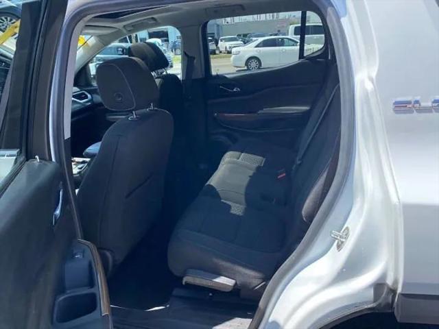 2018 GMC Acadia SLE-2