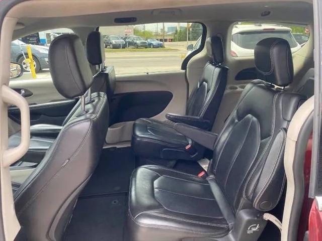 2021 Chrysler Voyager LXI