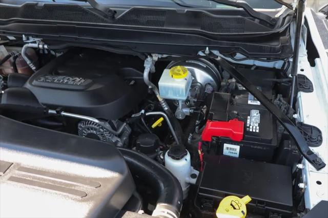 2019 Ram 2500 Tradesman Crew Cab 4x2 8' Box