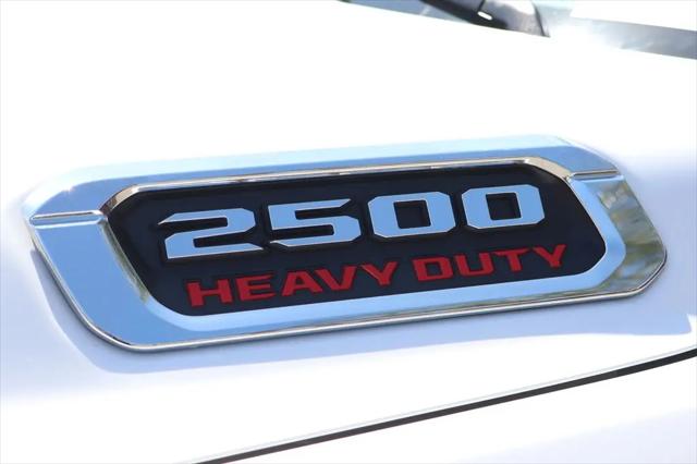 2019 Ram 2500 Tradesman Crew Cab 4x2 8' Box