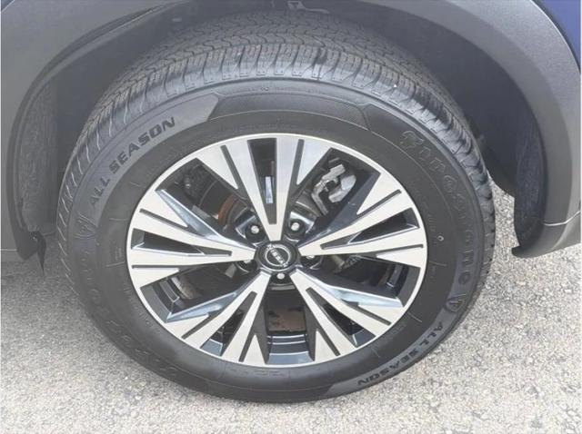 2023 Nissan Rogue SV FWD