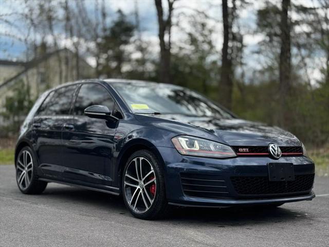 2017 Volkswagen Golf GTI Sport 4-Door