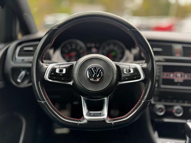 2017 Volkswagen Golf GTI Sport 4-Door