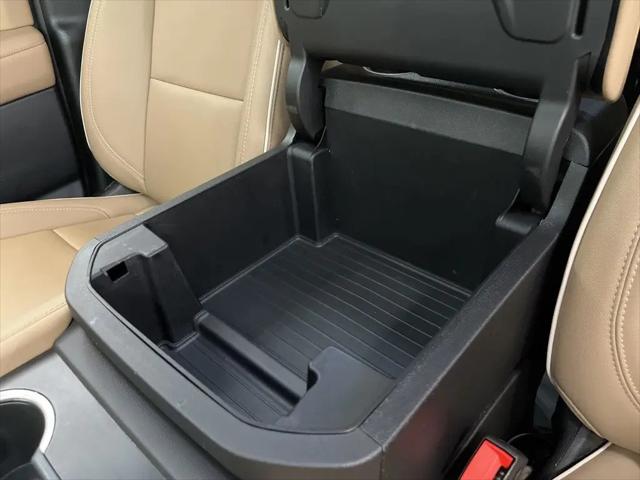 2024 Chevrolet Suburban 2WD Premier