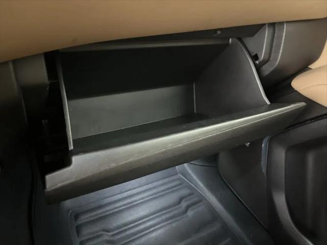 2024 Chevrolet Suburban 2WD Premier