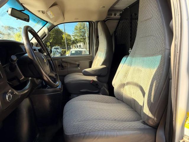 2021 Chevrolet Express Cargo Van RWD 2500 Regular Wheelbase WT