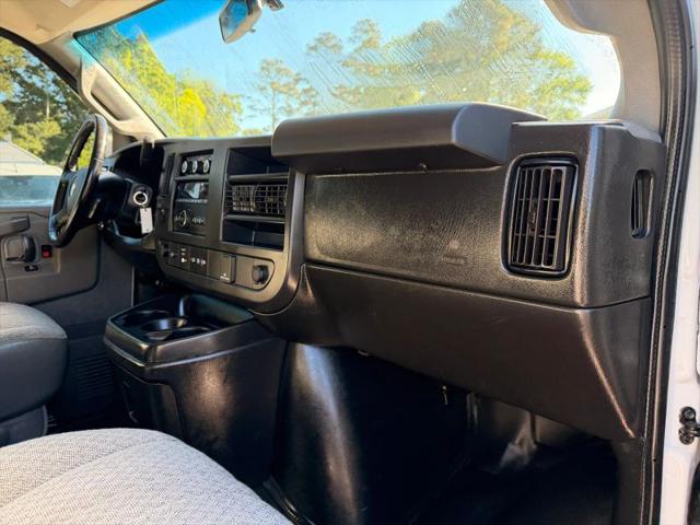 2021 Chevrolet Express Cargo Van RWD 2500 Regular Wheelbase WT
