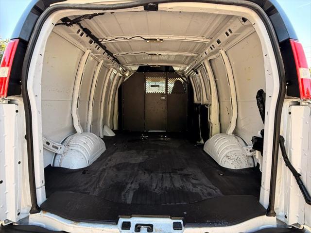 2021 Chevrolet Express Cargo Van RWD 2500 Regular Wheelbase WT