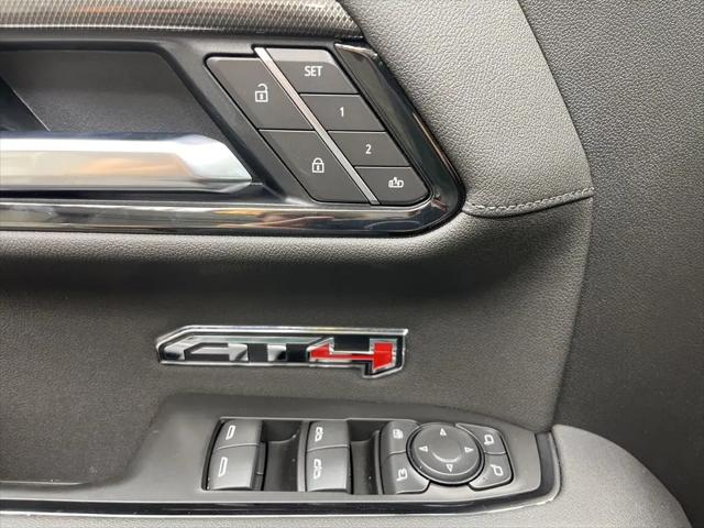 2026 GMC Sierra 1500 Crew Cab, Short Bed, AT4, 4WD