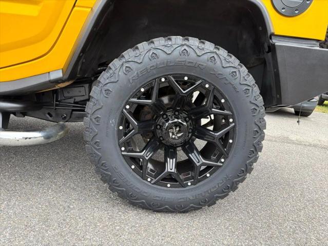 2006 HUMMER H2 Base