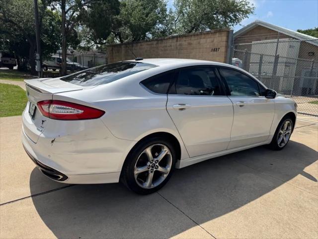 2015 Ford Fusion SE