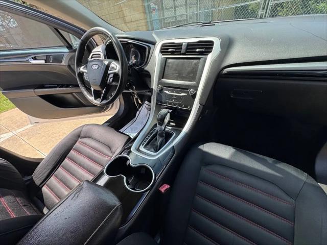 2015 Ford Fusion SE