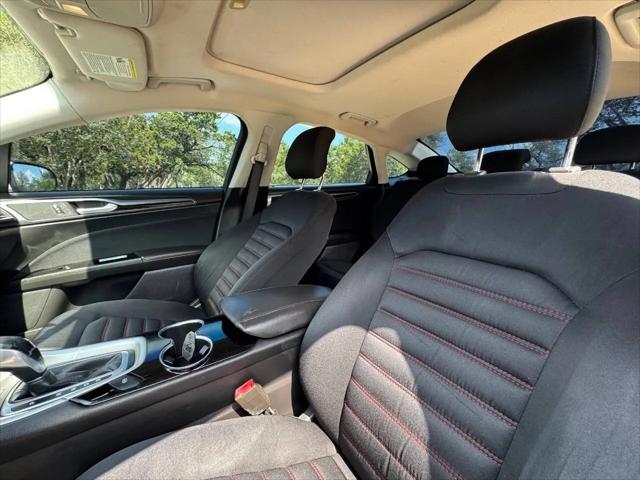 2015 Ford Fusion SE