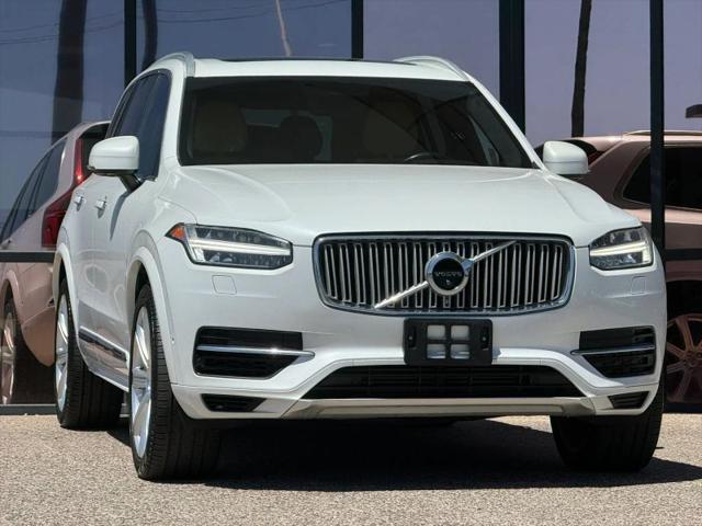 2017 Volvo XC90 Hybrid T8 Inscription