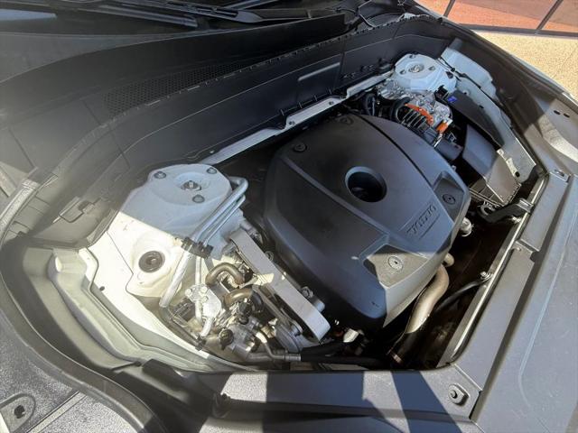 2017 Volvo XC90 Hybrid T8 Inscription
