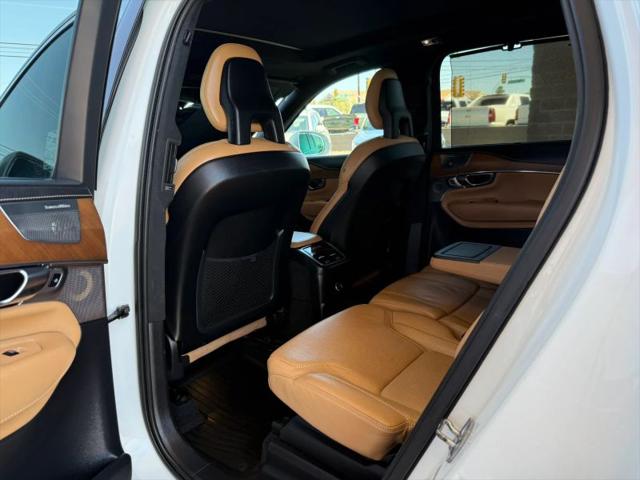 2017 Volvo XC90 Hybrid T8 Inscription