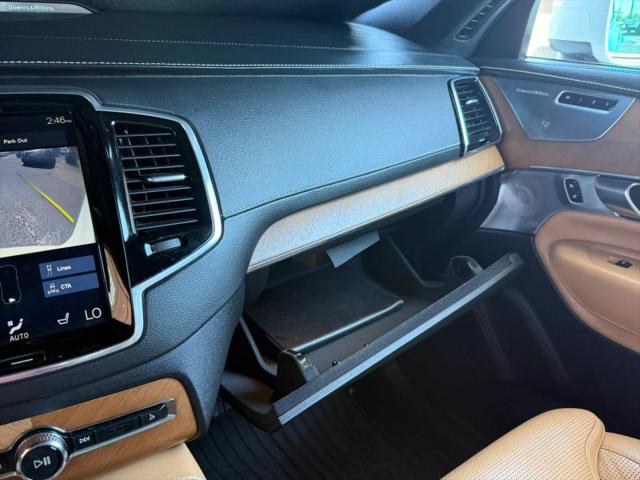 2017 Volvo XC90 Hybrid T8 Inscription