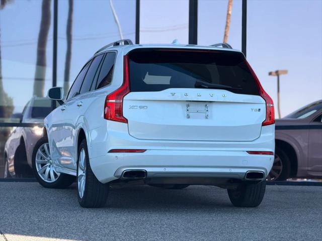 2016 Volvo XC90 T6 Momentum