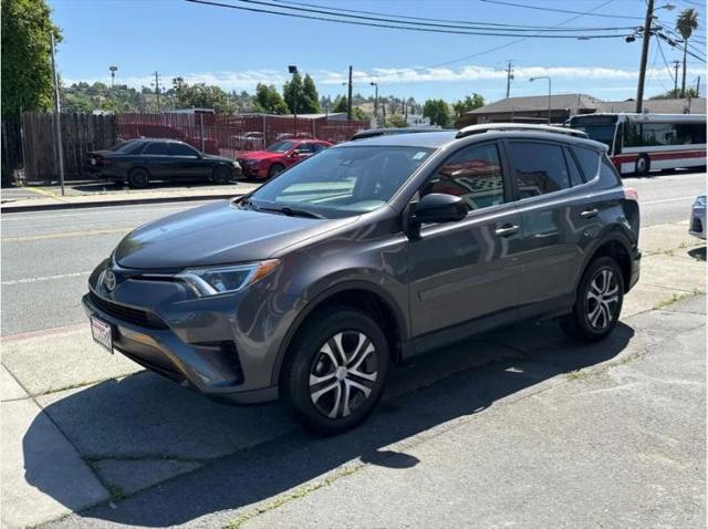2017 Toyota RAV4 LE