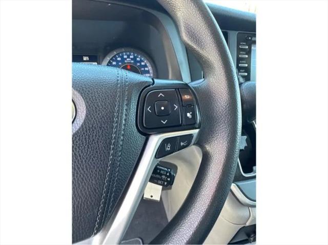 2020 Toyota Sienna LE