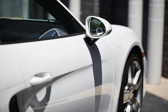 2025 Porsche 718 Boxster S