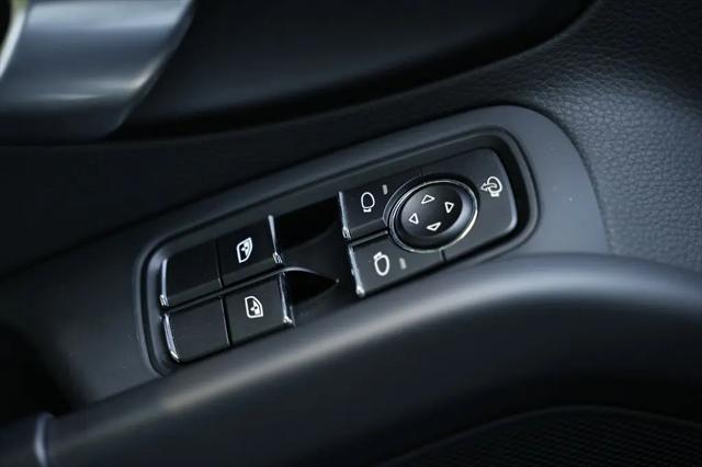2025 Porsche 718 Boxster S