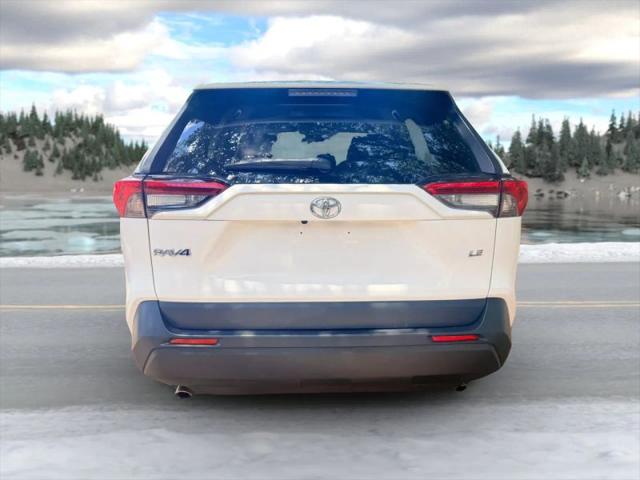 2021 Toyota RAV4 LE