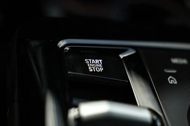 2027 BMW 5 Series 530i