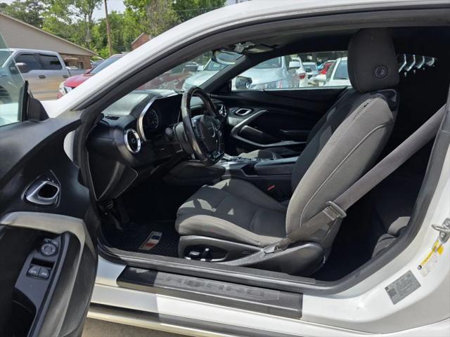 2020 Chevrolet Camaro RWD Coupe 1LT