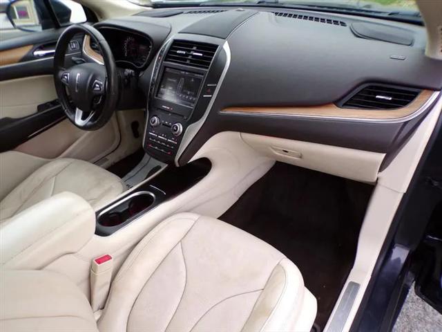 2015 Lincoln MKC Base