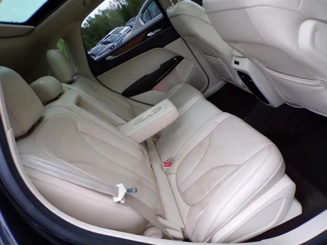 2015 Lincoln MKC Base